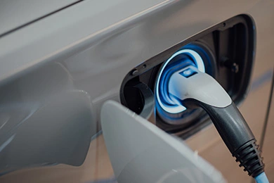 Caricabatteria per auto elettrica Max Power: energia per un futuro verde